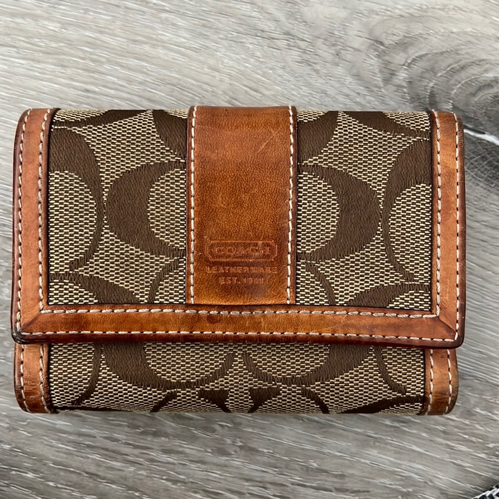 COACH brown/tan leather wallet in signature C